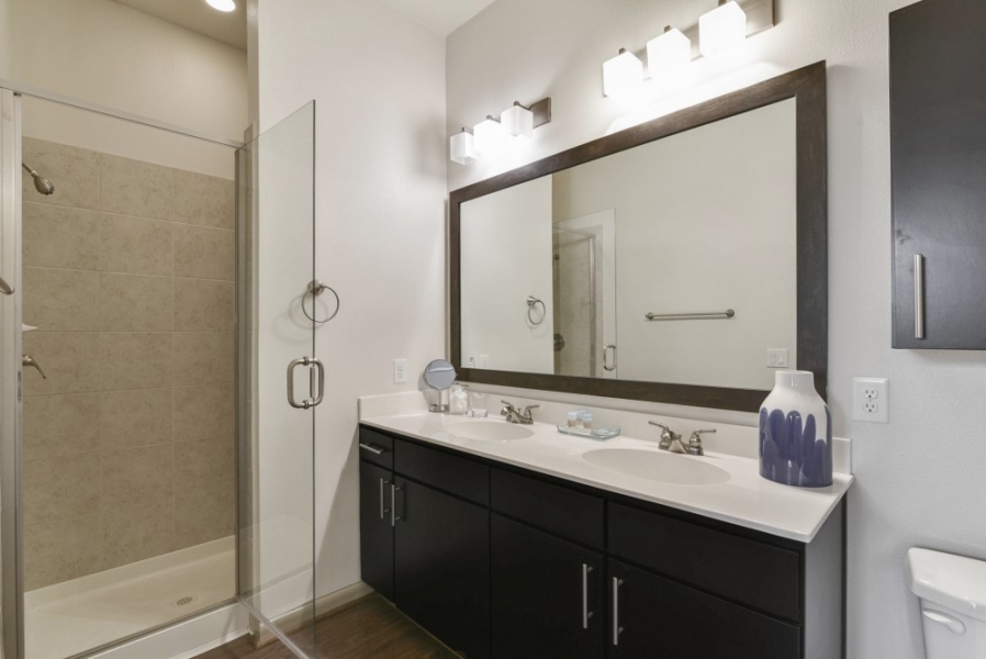 Master bath